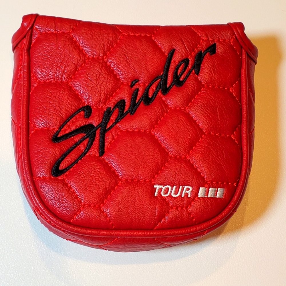 Cursive Spider Tour Putter Headcover with magnetic closing lid.Factory new